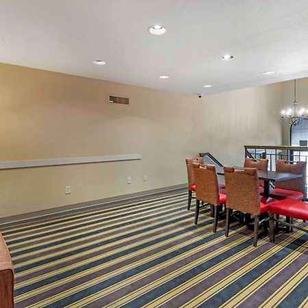 Extended Stay America Select Suites - St Louis - Westport - Craig Road Maryland Heights Buitenkant foto
