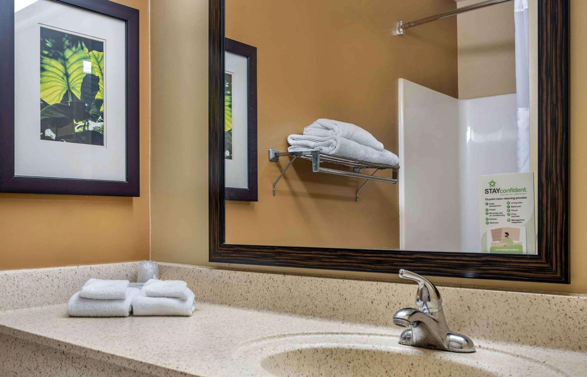 Extended Stay America Select Suites - St Louis - Westport - Craig Road Maryland Heights Buitenkant foto