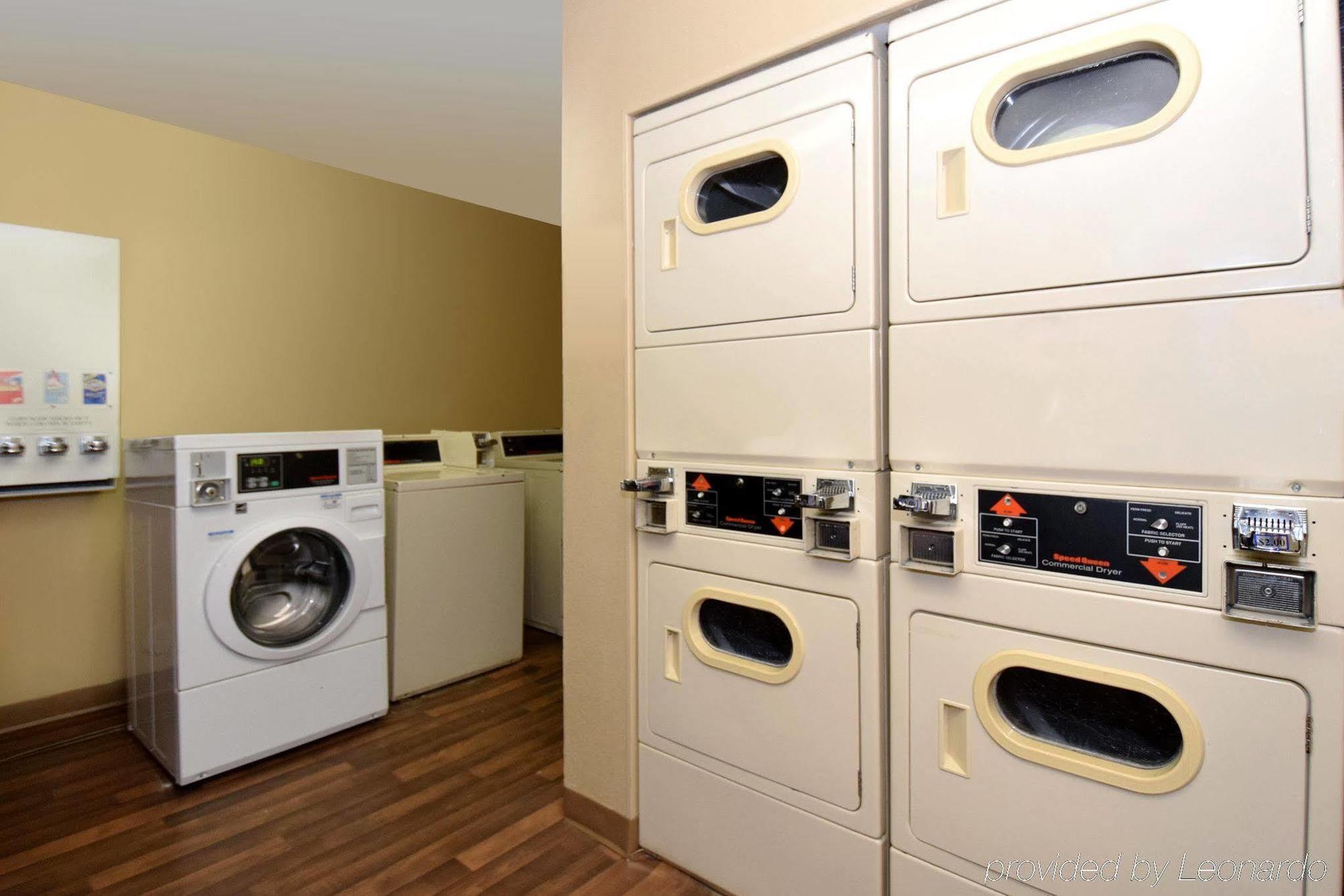 Extended Stay America Select Suites - St Louis - Westport - Craig Road Maryland Heights Buitenkant foto